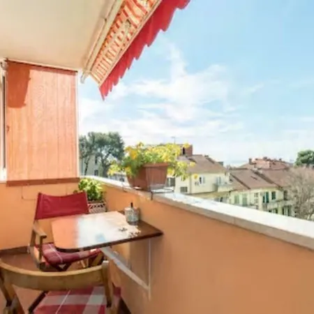 Oko Apartment